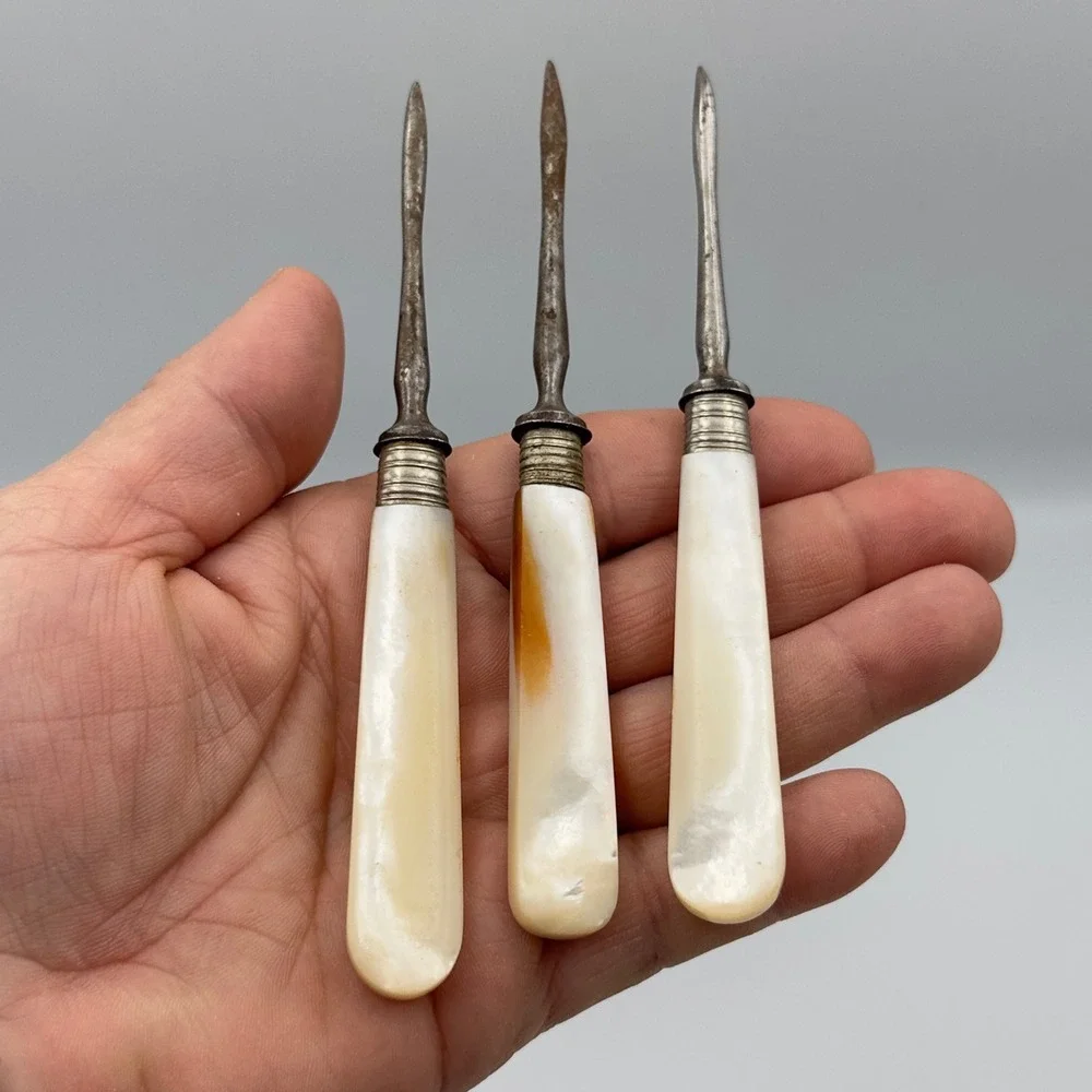 Antique Mother of Pearl Nut Picks Stilettos Set of 3 Victorian‎ Shell Handles